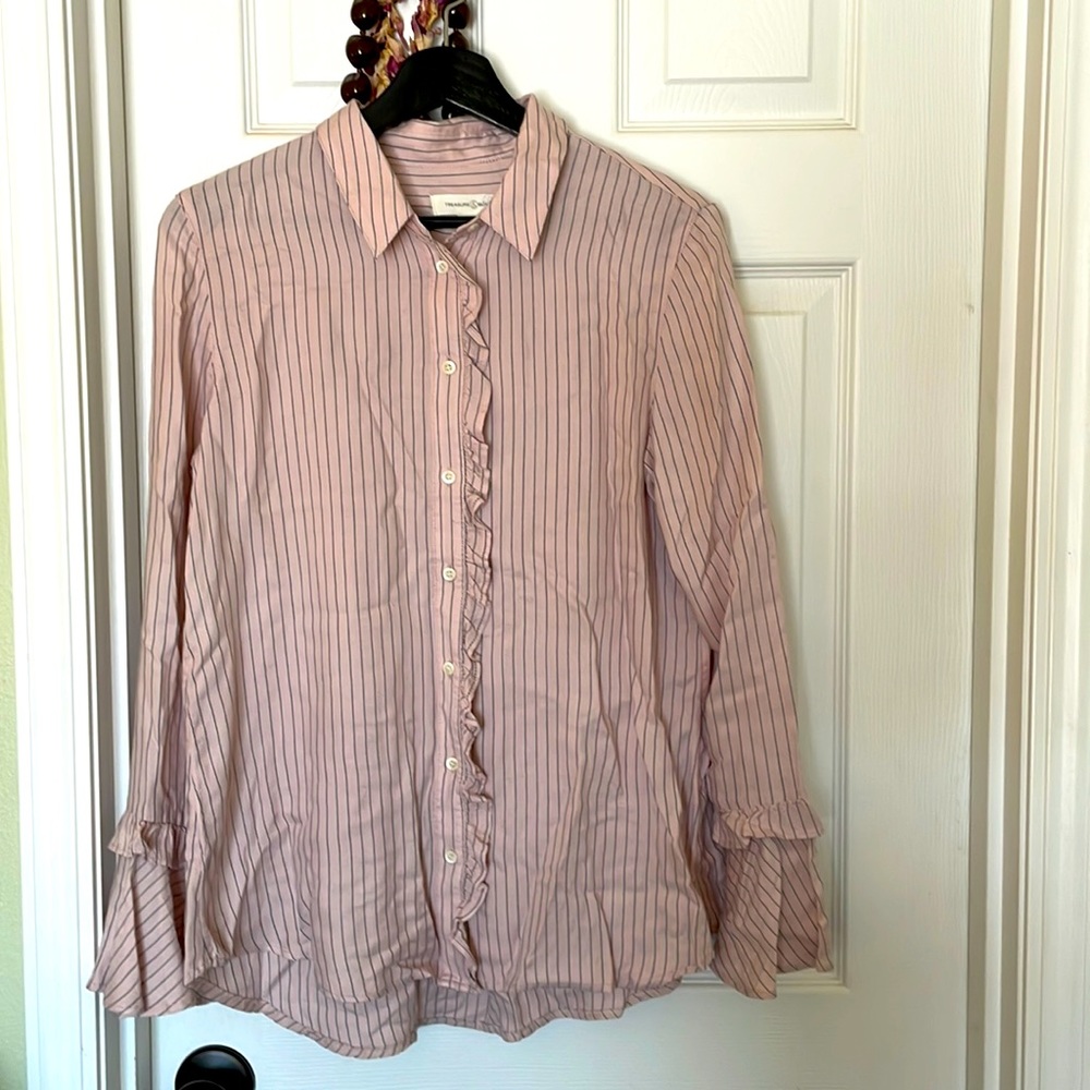 💕NWOT Treasure and Bond Blouse Top